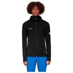 Polaire Mammut Taiss Light ML Hooded Jacket Black -Matériel De Ski Reduction 358c5c81710fc965cf23ffda3e936d5bf4a88d12 H23MAMMTTH3326503 4