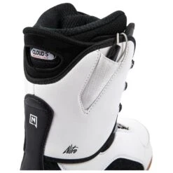 Boots Nitro Futura TLS White Black Gum -Matériel De Ski Reduction c681a104329f25f4723313fc20fae87e9836e57f H21NITRBOO1340988 903